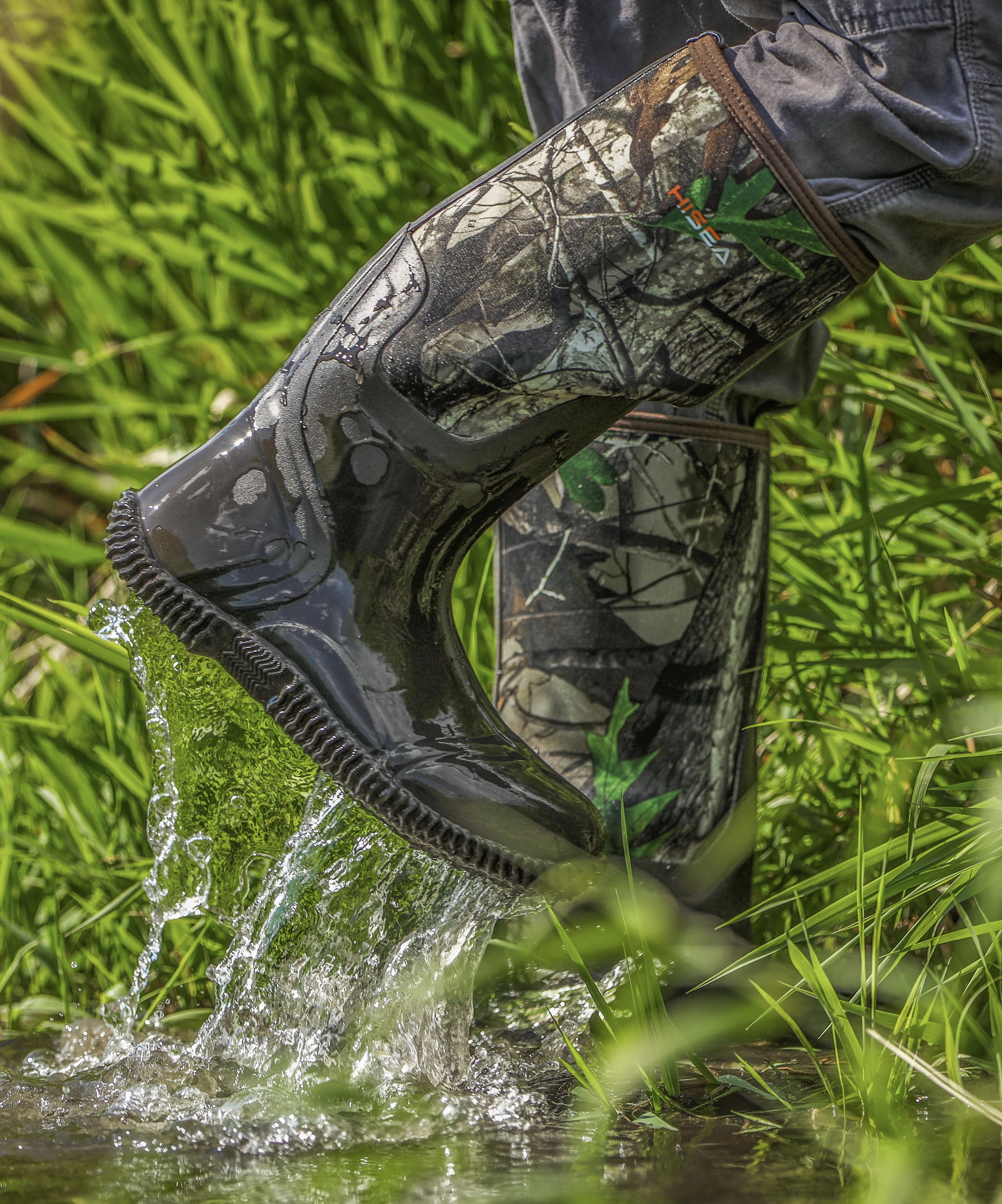 Lucky brand camo rain boots hotsell